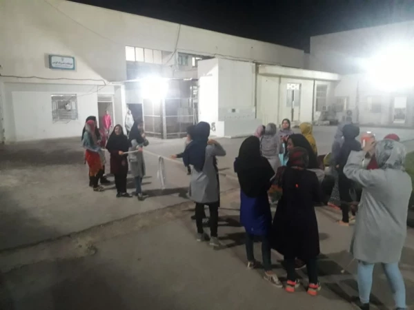 برگزاری مسابقه ی طناب کشی دانشجو معلمان خوابگاهی پردیس فاطمه الزهرا(س)
 2